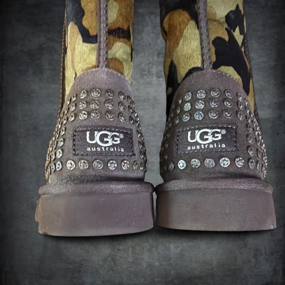 Ugg Women's multi Boots - Picture 6 of 8